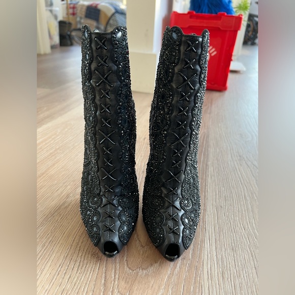 Christian Louboutin NEW ALL OVER CRYSTAL ANKLE BOOT BLACK - Picture 4 of 7